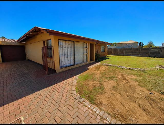 3 BEDROOM HOUSE FOR SALE IN VANDERBIJLPARK CW 1